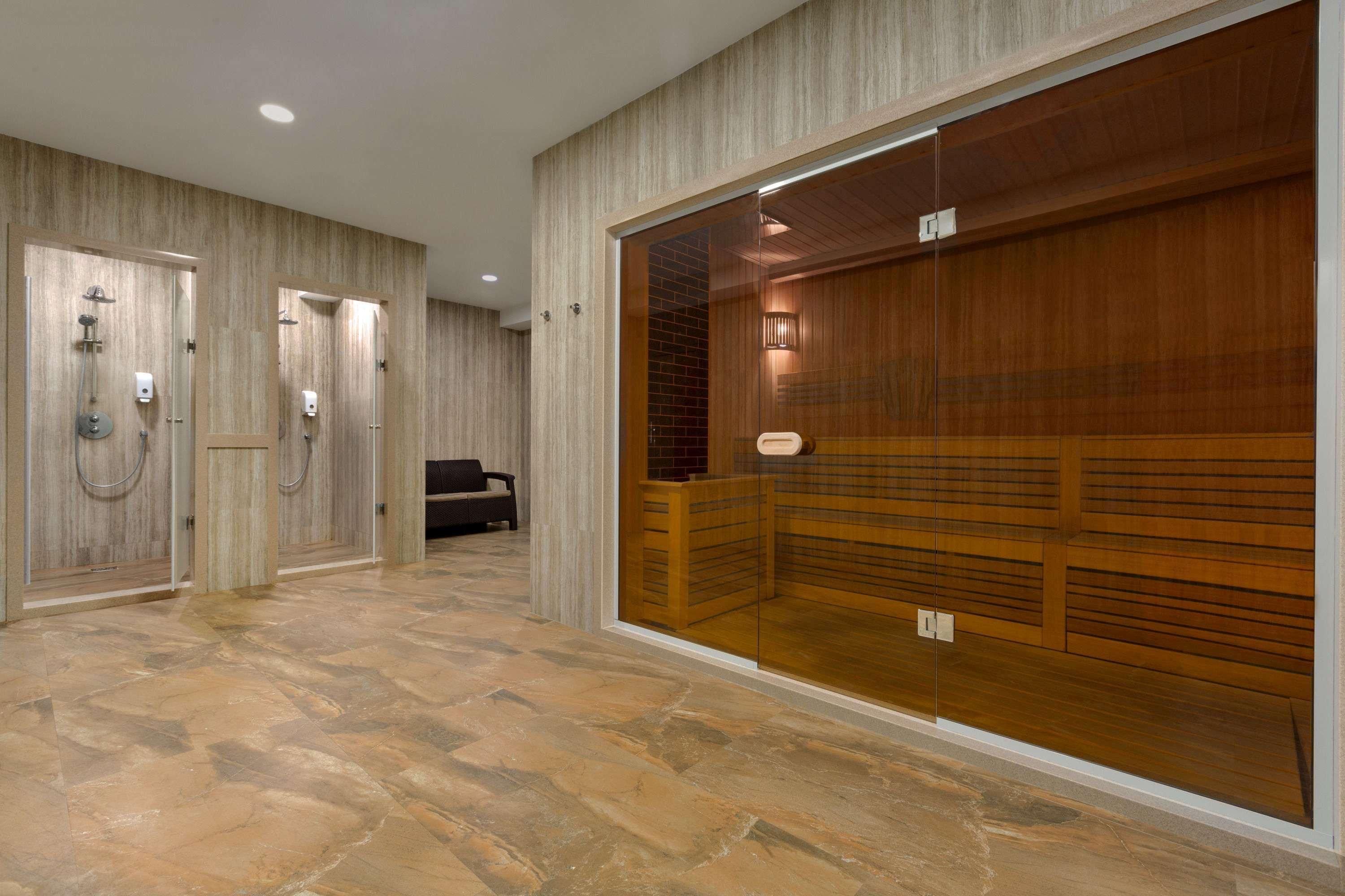 Wyndham Garden 4* Астана