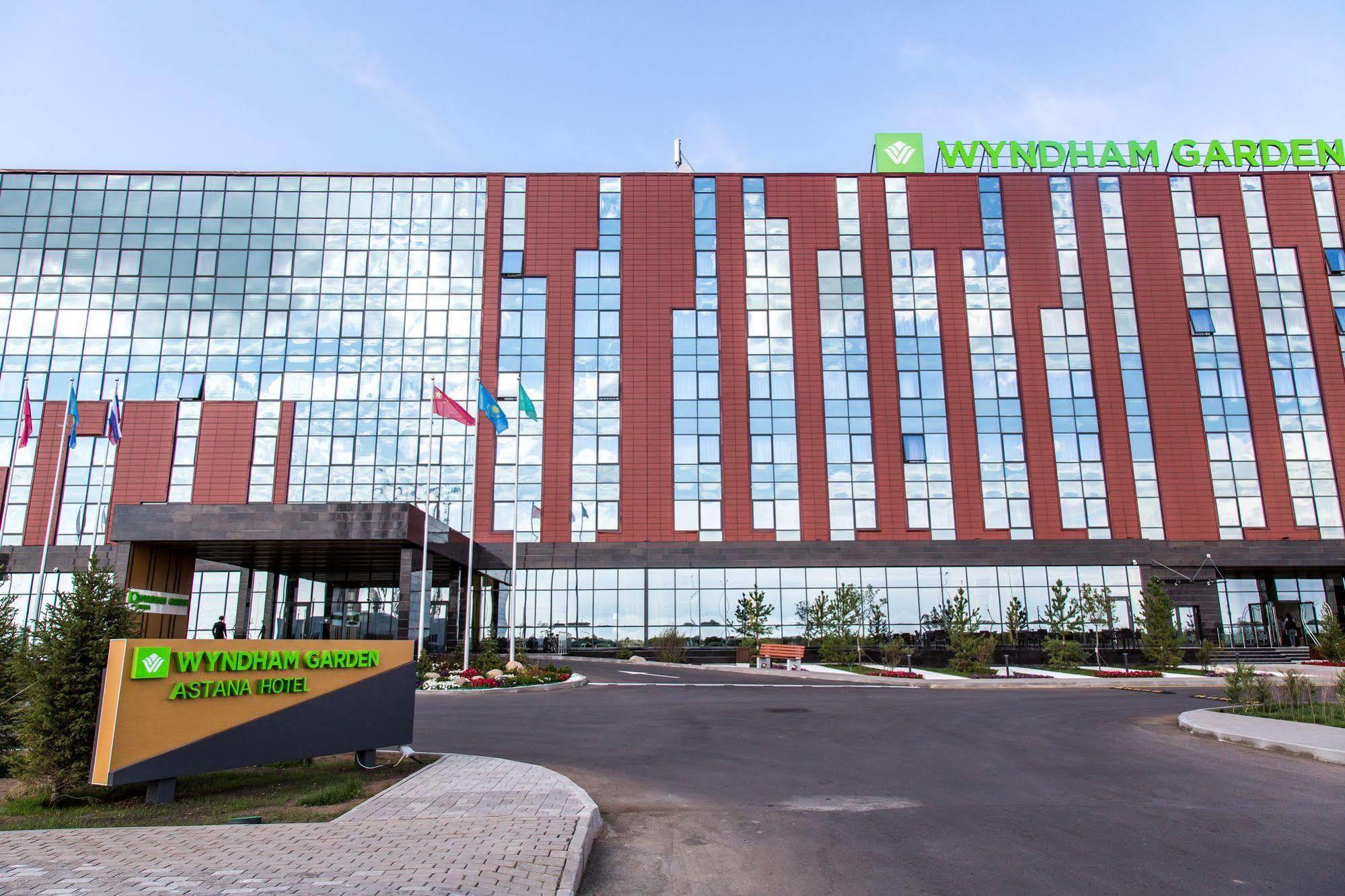 Wyndham Garden Hotel