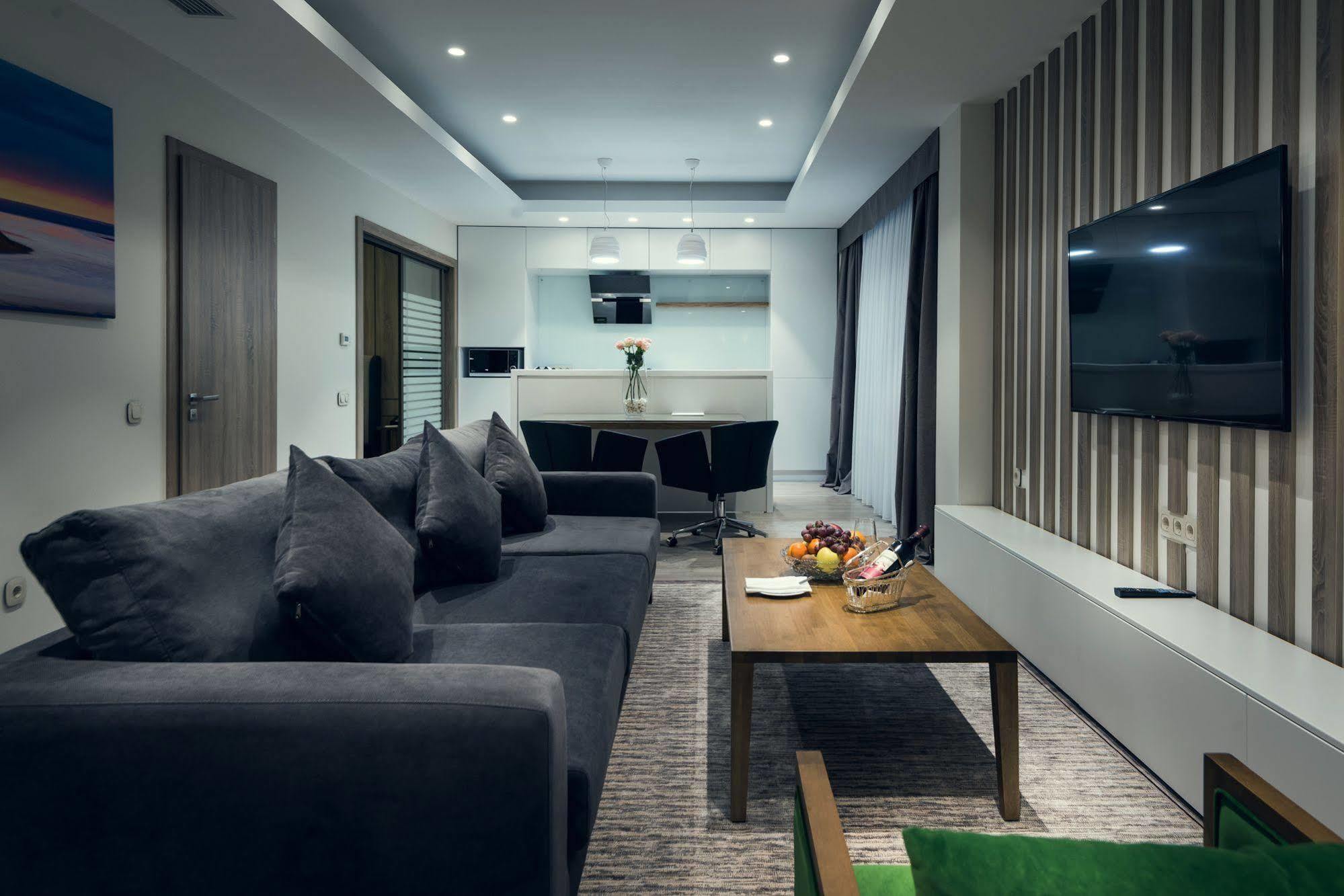 Wyndham Garden 4*